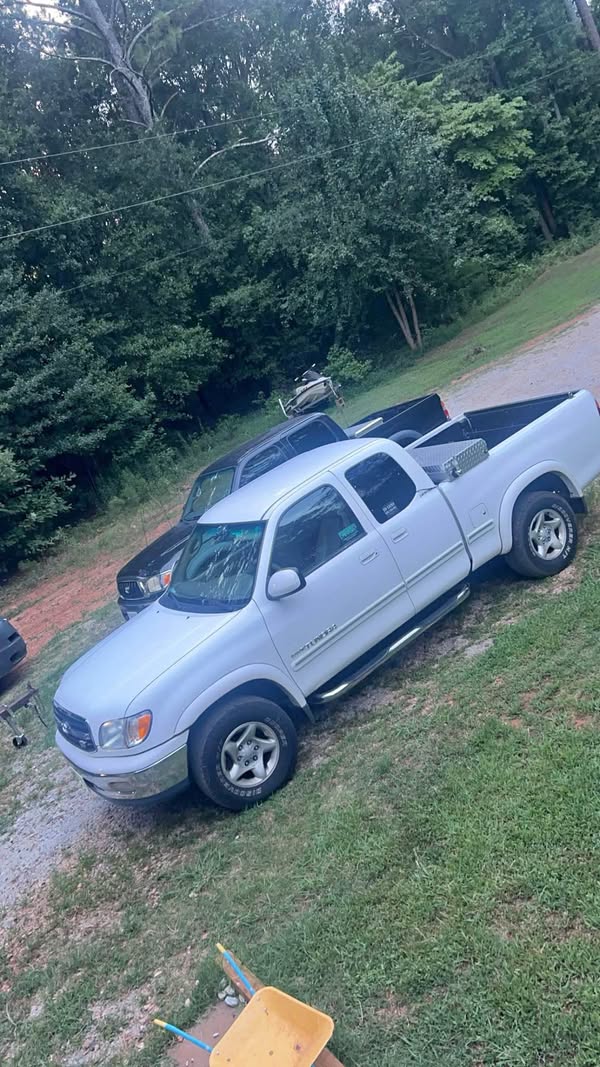 2000 Toyota Tundra Access Cab - Limited Pickup 4D 6 1\/2 ft