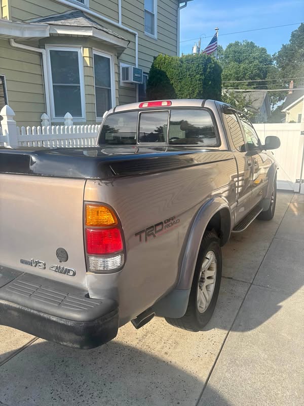 2001 Toyota Tundra Access Cab - Limited Pickup 4D 6 1\/2 ft