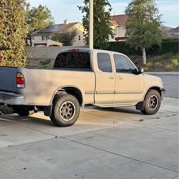 2000 Toyota tundra V8