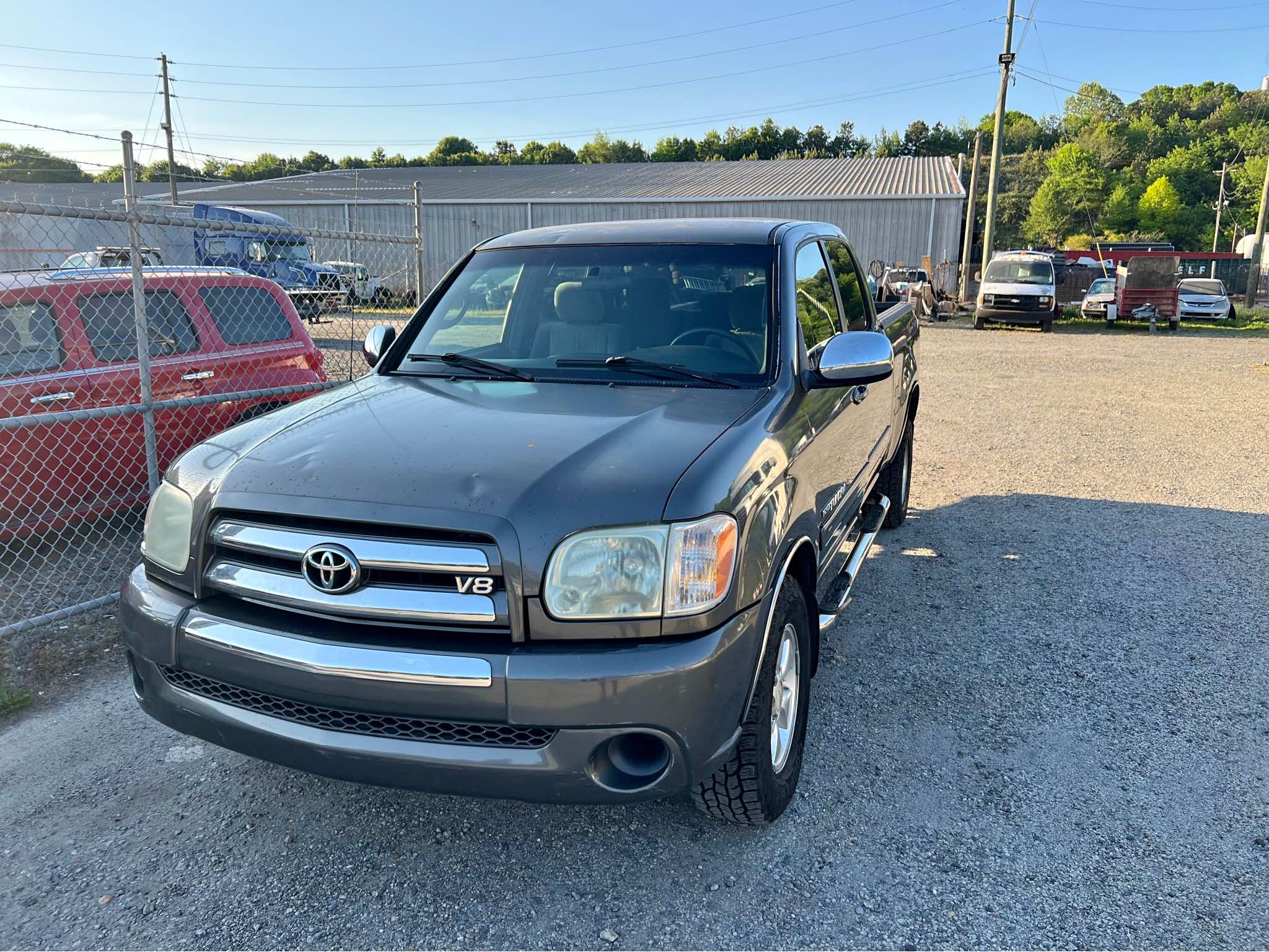 2006 Toyota Tundra - SR5 Pickup 4D 5 1\/2 ft