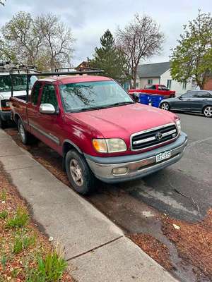 2000 Toyota Tundra - Pickup 2D 6 1\/2 ft