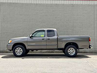 2004 Toyota Tundra - SR5