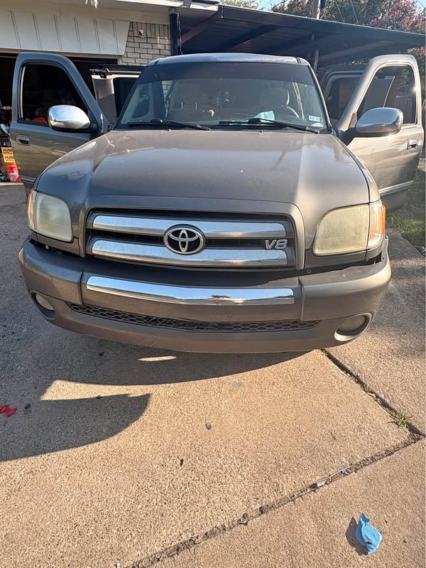 2004 Toyota Tundra Regular Cab - SR5 Pickup 2D 8 ft