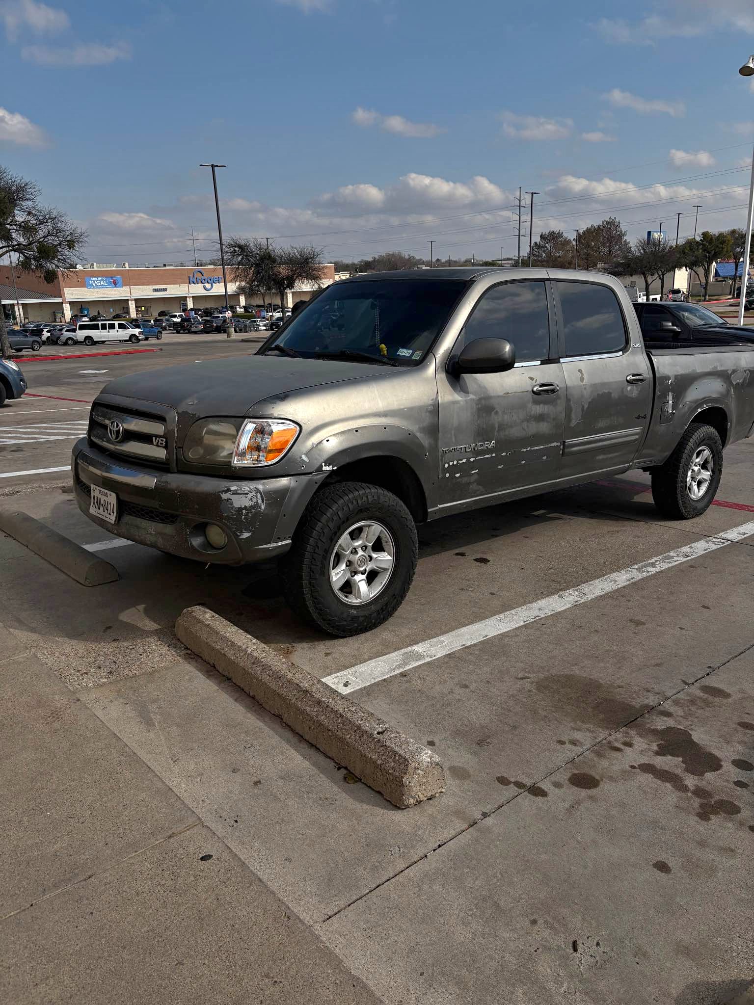 2005 Toyota Tundra - SR Pickup 2D 8 ft