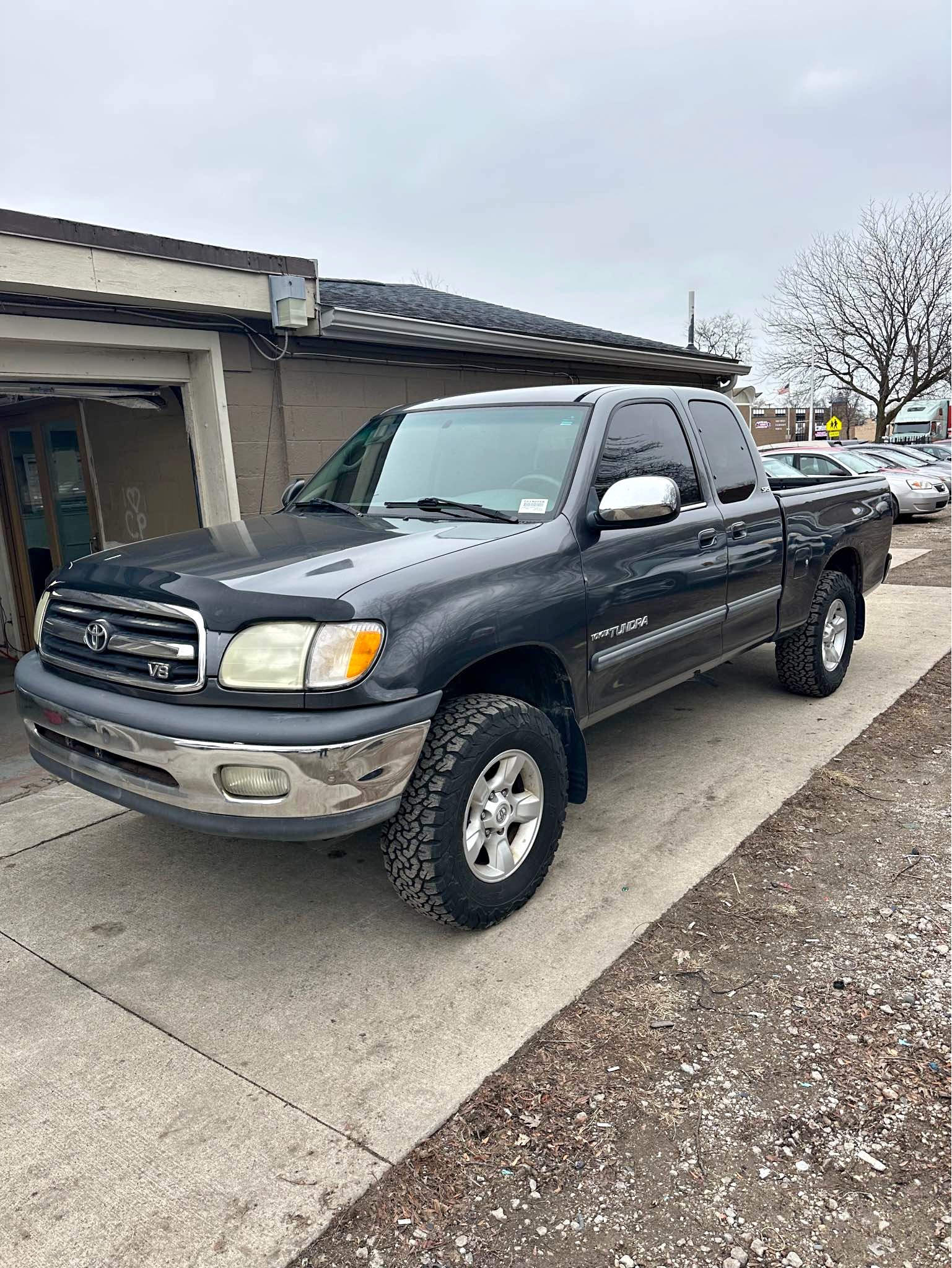 2002 Toyota Tundra - SR5 Pickup 4D 6 1\/2 ft