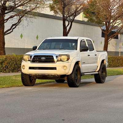 2006 Toyota Tundra Double Cab - SR5 Pickup 4D 8 ft