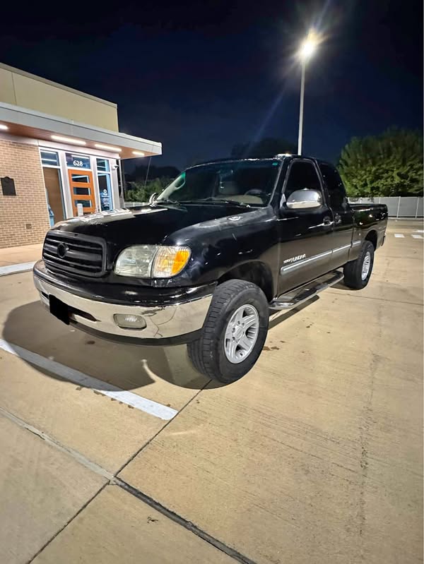 2000 Toyota Tundra CrewMax - SR5 Pickup 4D 5 1\/2 ft