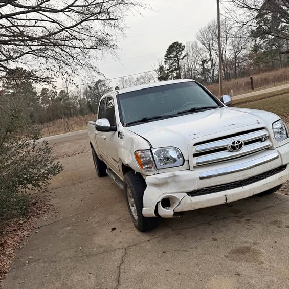 2006 Toyota Tundra CrewMax - SR5 Pickup 4D 5 1\/2 ft