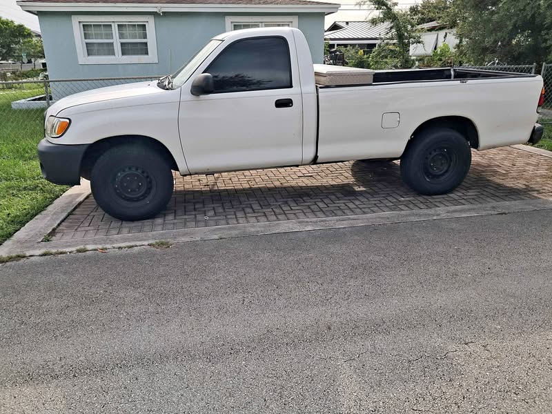 2004 Toyota Tundra - Long Bed
