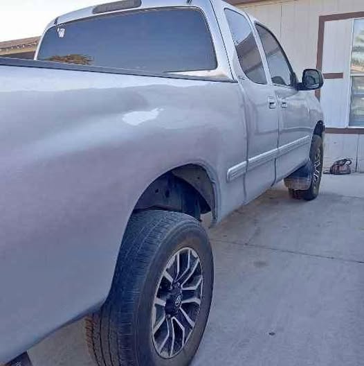 2001 Toyota Tundra - 4WD SR5 Long Bed