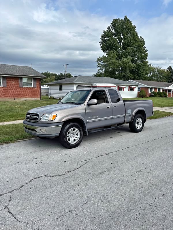 2000 Toyota Tundra Access Cab - Limited Pickup 4D 6 1\/2 ft