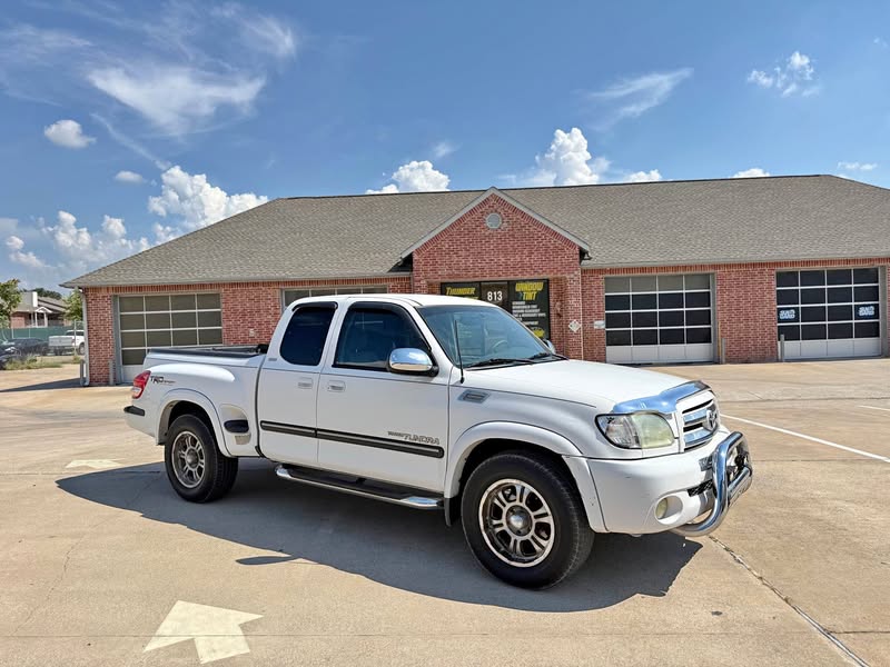 2004 Toyota Tundra - SR5 Pickup 4D 5 1\/2 ft