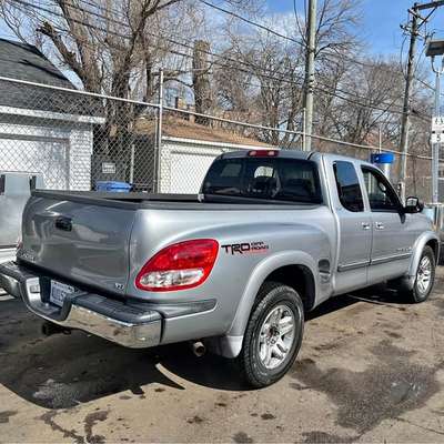 2004 Toyota Tundra - Rs5