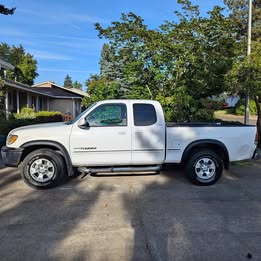 2000 Toyota Tundra - Limited Pickup 4D 6 1\/2 ft