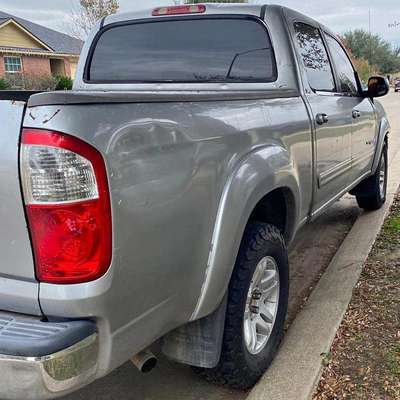 2002 Toyota Tundra - SR5 Pickup 4D 8 ft