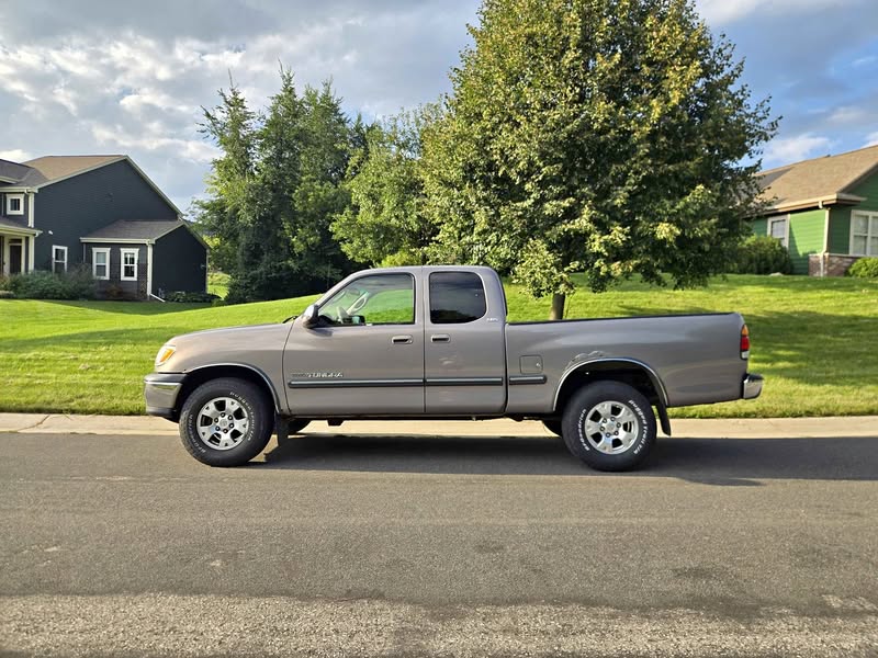 2000 Toyota Tundra - SR5 Long Bed