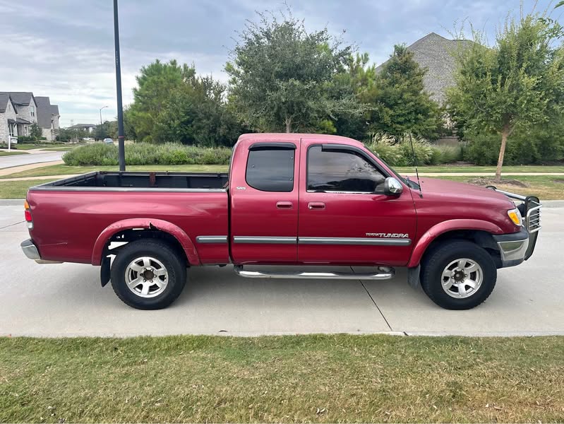 2002 Toyota Tundra - Pickup 4D 6 1\/2 ft