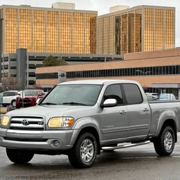 2006 Toyota Tundra SR5 4dr Double Cab  SB (4.7L V8)