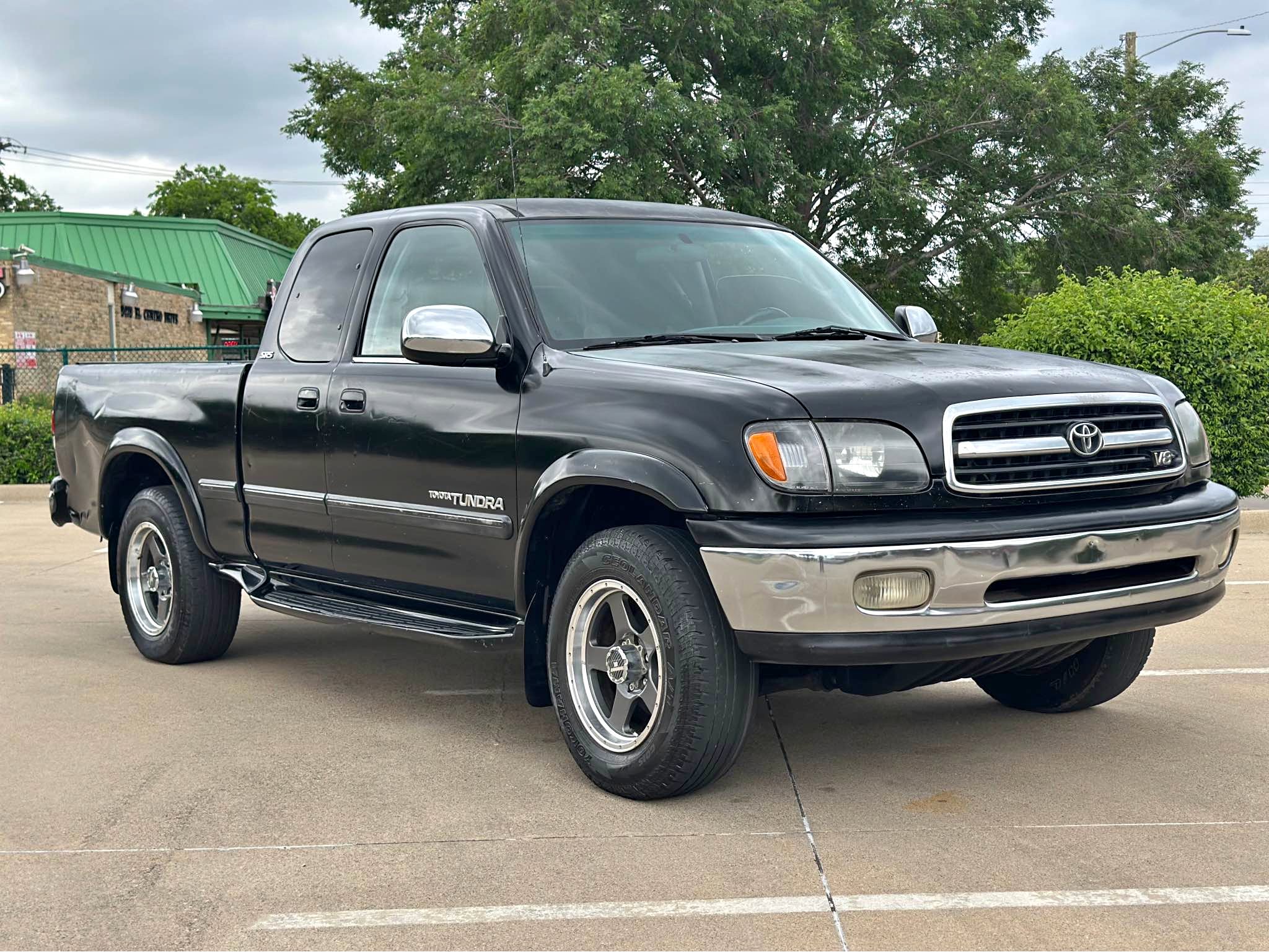 2001 Toyota Tundra - Pickup 2D 6 1\/2 ft