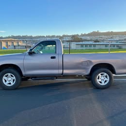 2002 Toyota TUNDRA REGULAR CAB V6 3.4L 2WD - MEMORIAL DAY ONLY SPECIAL!!!