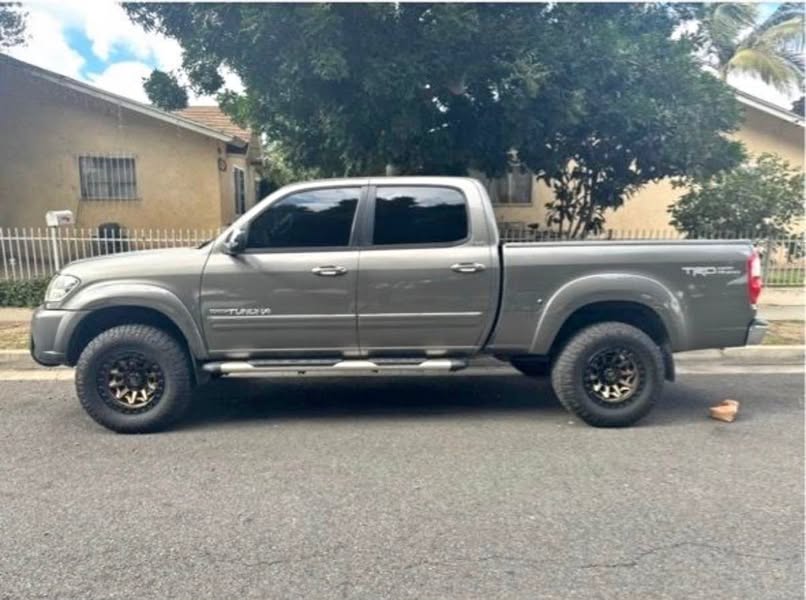 2004 Toyota Tundra - SR5 Pickup 4D 6 1\/2 ft