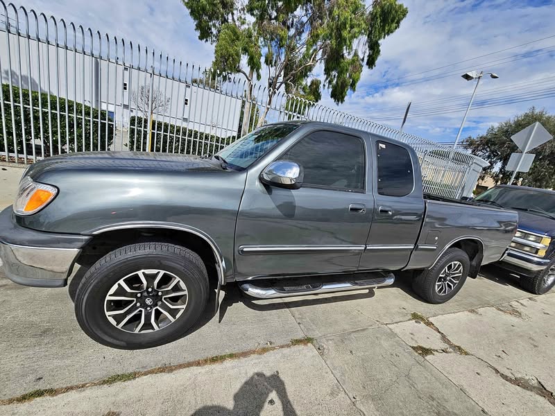 2001 Toyota  Tundra