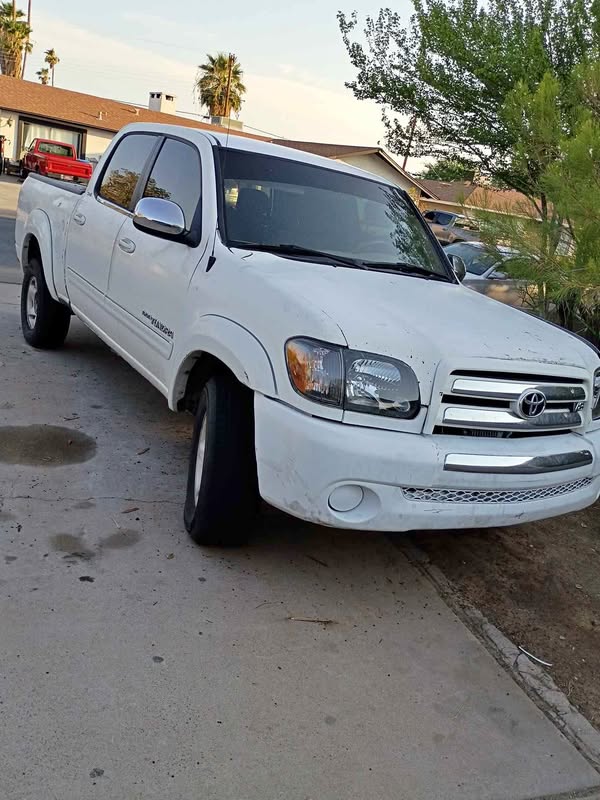 2004 Toyota Tundra - Pickup 4D 5 1\/2 ft
