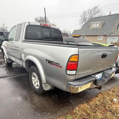 2004 Toyota Tundra - SR5 Pickup 4D 5 1\/2 ft