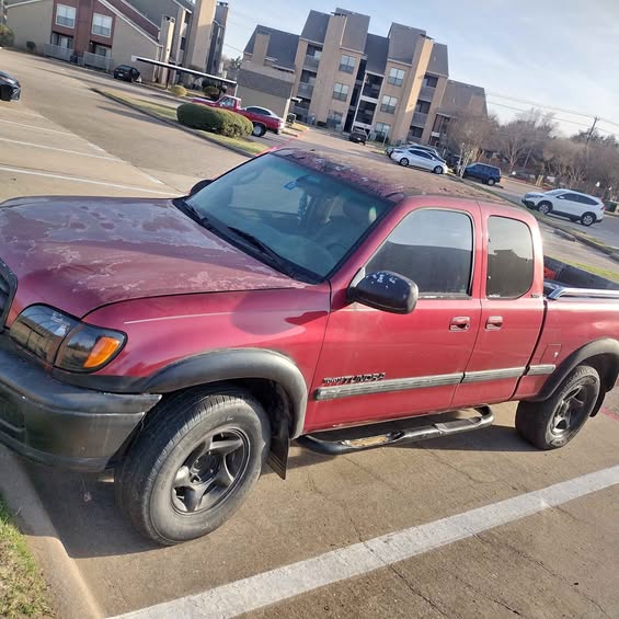 2000 Toyota Tundra - SR5 Pickup 2D 8 ft