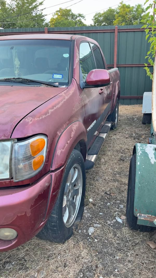 2000 Toyota Tundra - V8