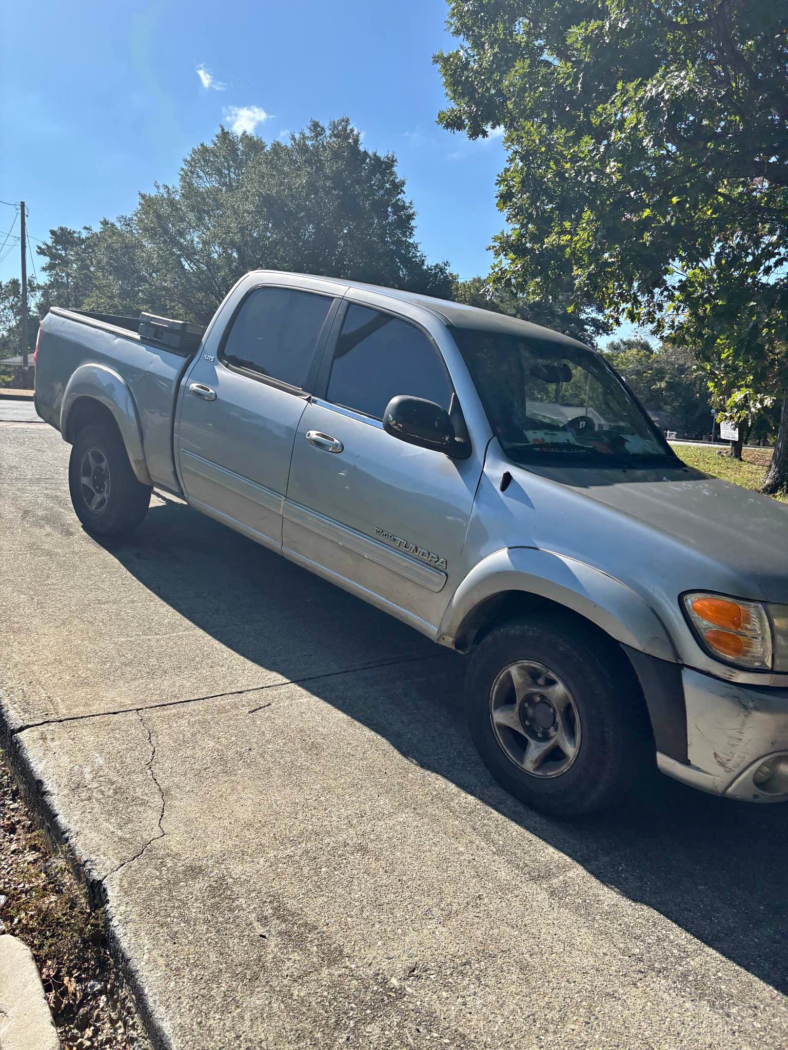 2004 Toyota Tundra - 4WD SR5 Long Bed