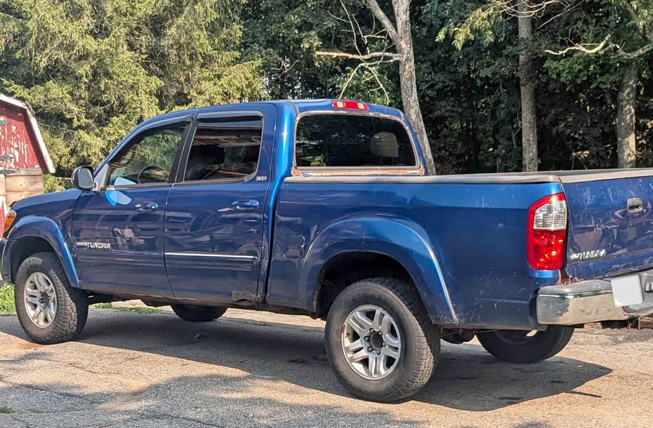 2006 Toyota Tundra Double Cab - Pickup 4D 6 1\/2 ft