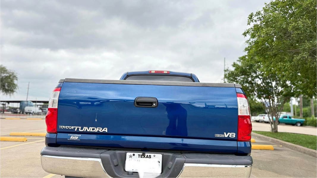 2006 Toyota Tundra - SR5 Pickup 4D 8 ft