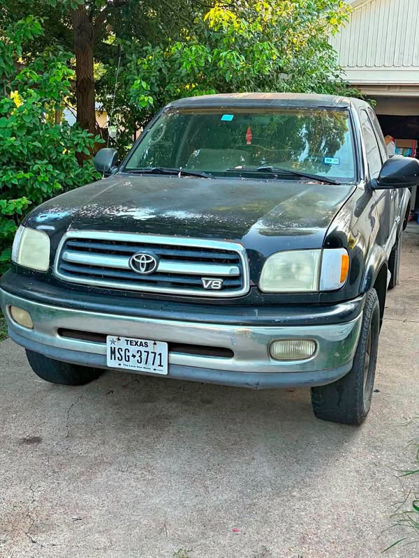 2000 Toyota Tundra - Limited Pickup 4D 6 1\/2 ft