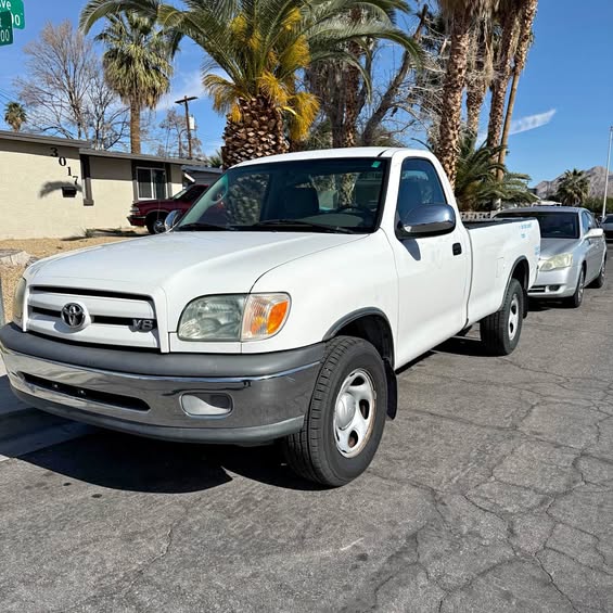 2005 2005 Toyota Tundra Regular Cab - SR5