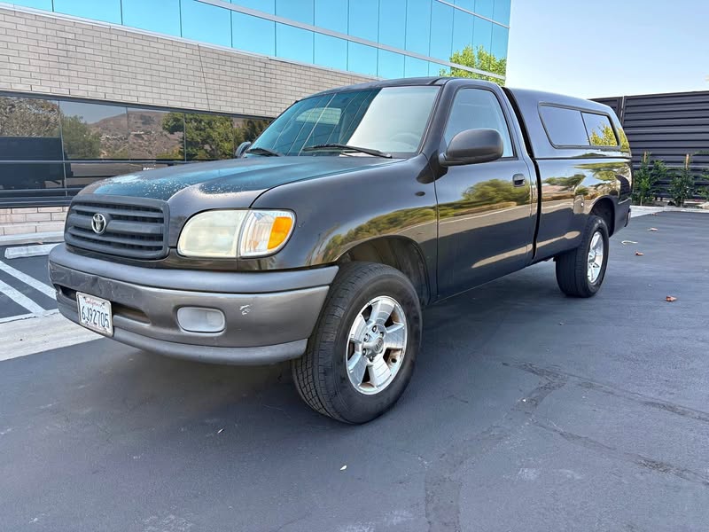 2000 Toyota Tundra - Pickup 4D 8 ft