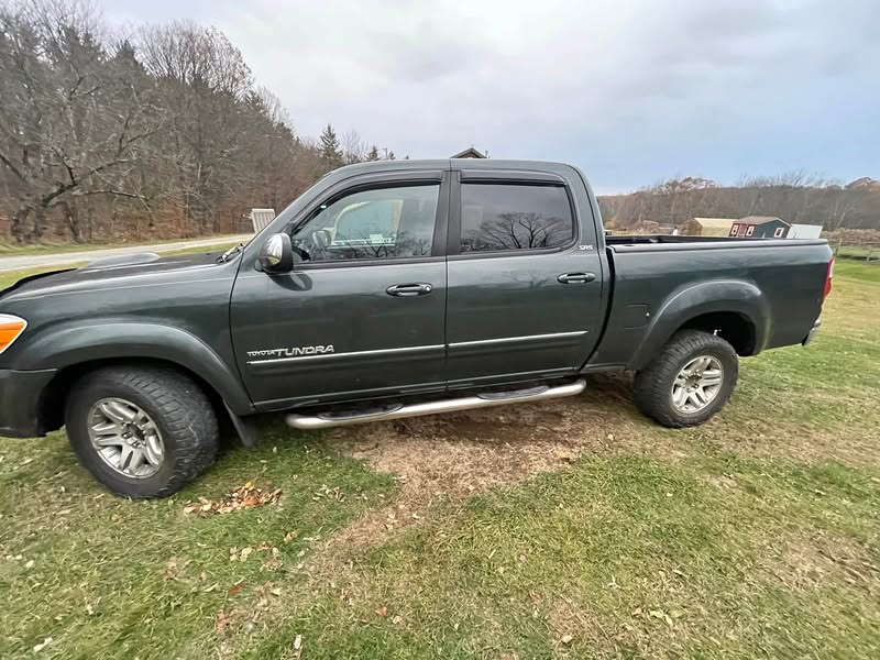 2006 Toyota Tundra Double Cab - SR5 Pickup 4D 6 1\/2 ft