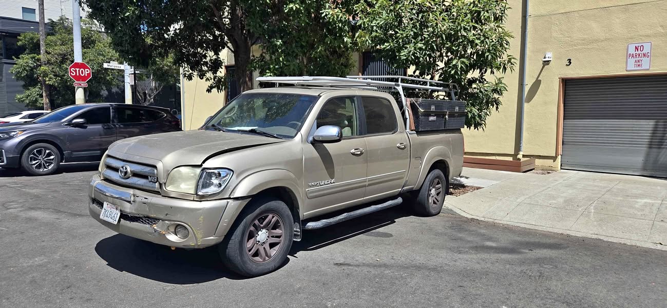 2004 Toyota Tundra - Pickup 4D 5 1\/2 ft