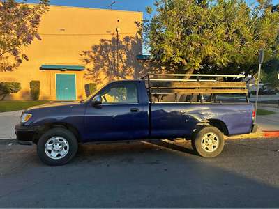 2000 Toyota Tundra Regular Cab - Long Bed