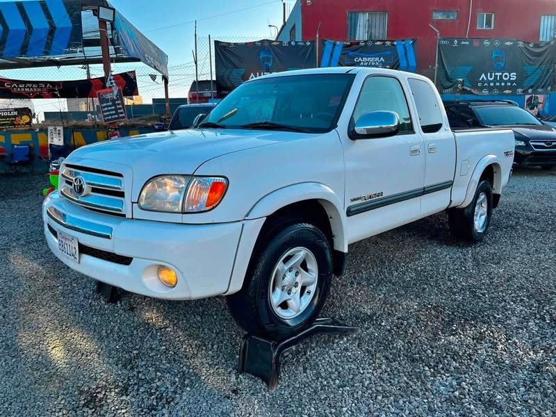 2004 Toyota Tundra