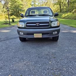 2001 toyota tundra base model
