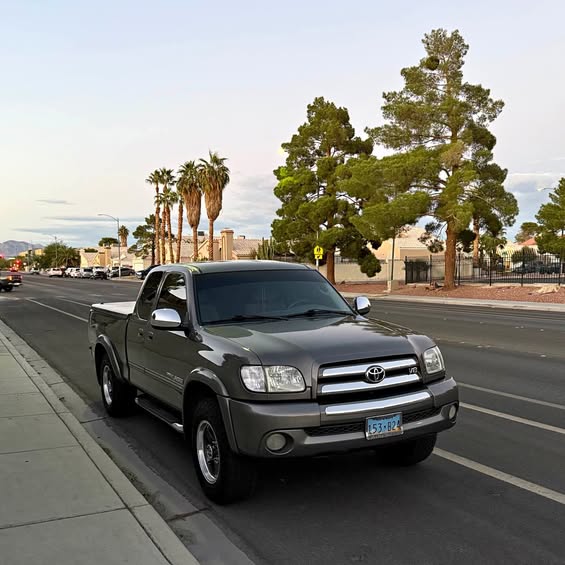 2004 Toyota Tundra