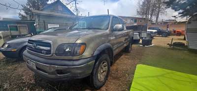 2000 Toyota Tundra - Pickup 4D 6 1\/2 ft