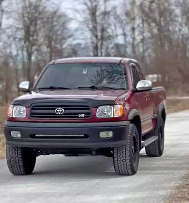 2002 Toyota Tundra - 4WD SR5 Long Bed