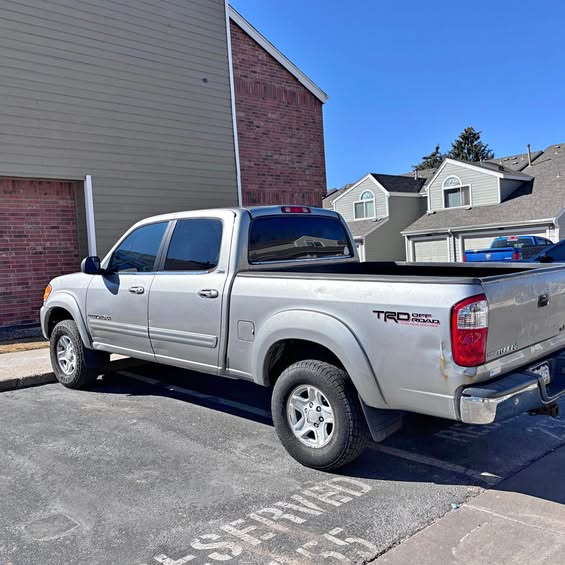 2005 Toyota Tundra - 4WD SR5 Long Bed