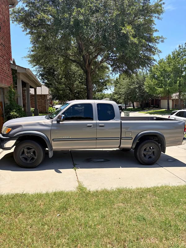 2001 Toyota Tundra Access Cab - SR5 Pickup 4D 6 1\/2 ft