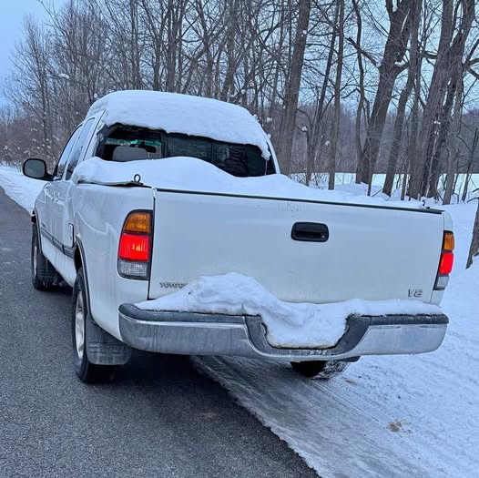 2000 Toyota Tundra - SR5 Pickup 4D 5 1\/2 ft