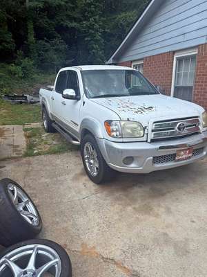 2004 Toyota Tundra - Pickup 4D 5 1\/2 ft