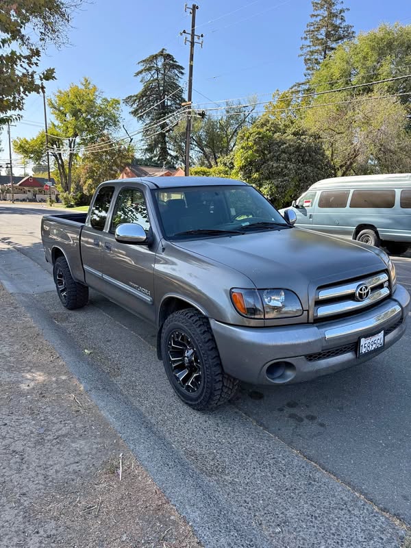 2004 Toyota Tundra Access Cab