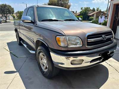 2000 Toyota Tundra - SR Pickup 4D 6 1\/2 ft
